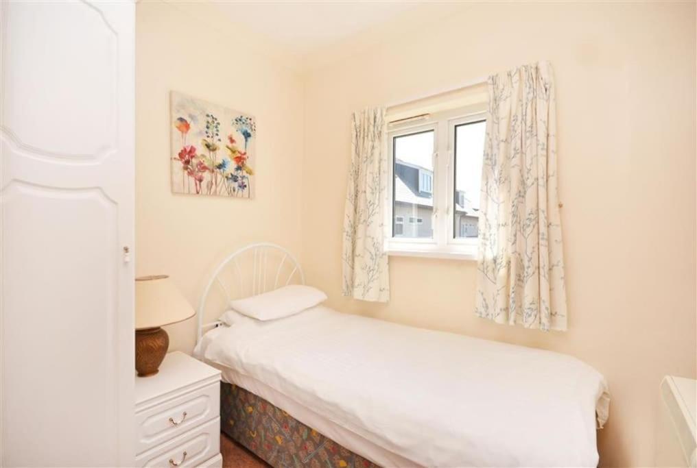 Direct Beach Access! Top Floor Apartment بيرانبورث المظهر الخارجي الصورة